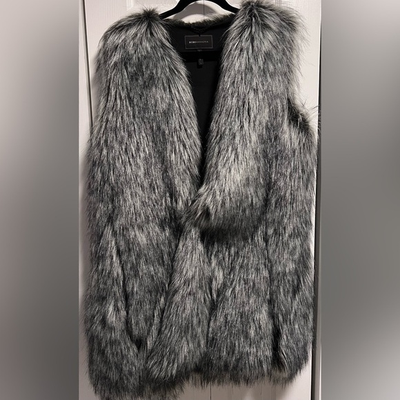 BCBGMaxAzria Jackets & Blazers - BCBGMAXAZRIA Makenzie Faux Fur Long Vest